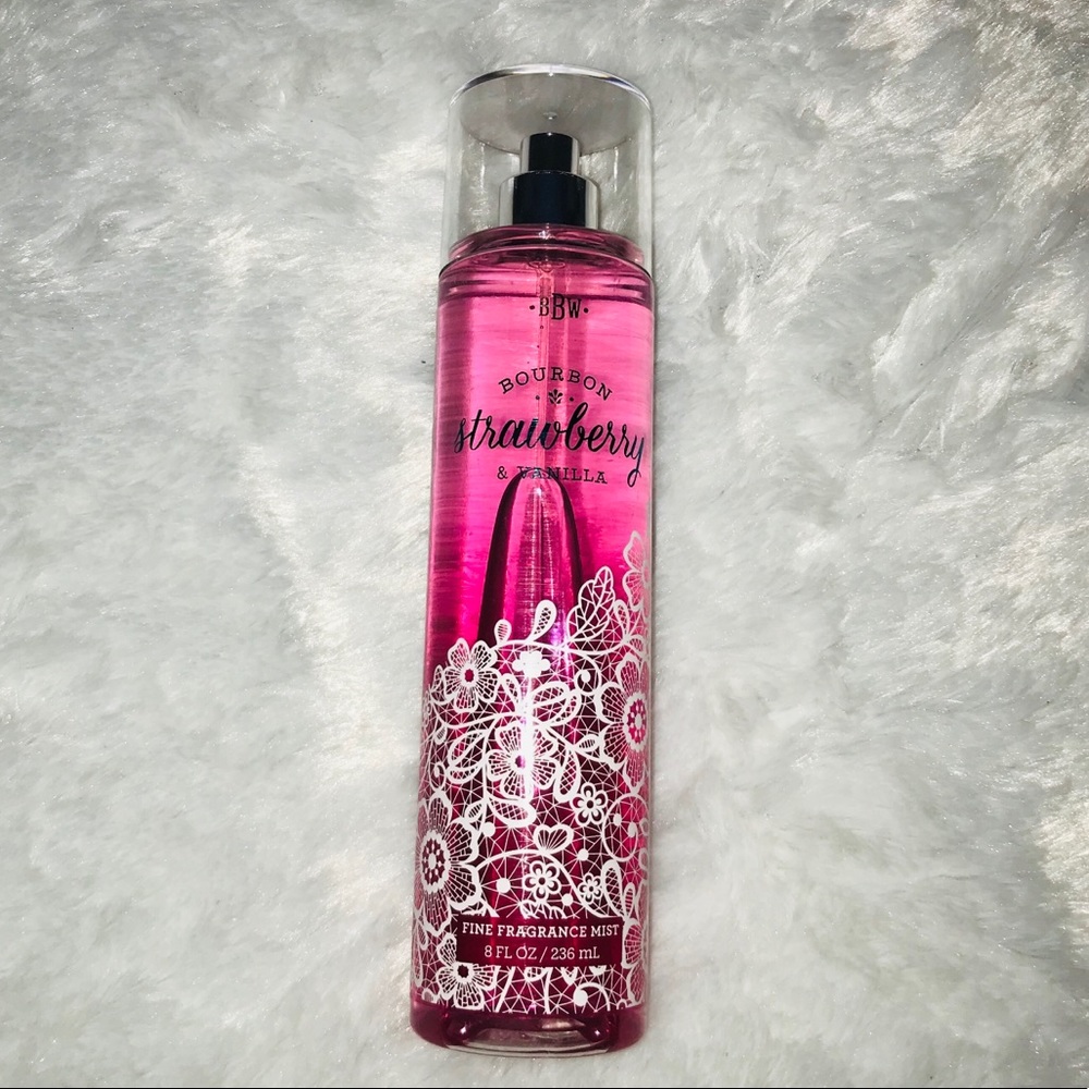 💎2/$16 B&BW Bourbon Strawberry & Vanilla